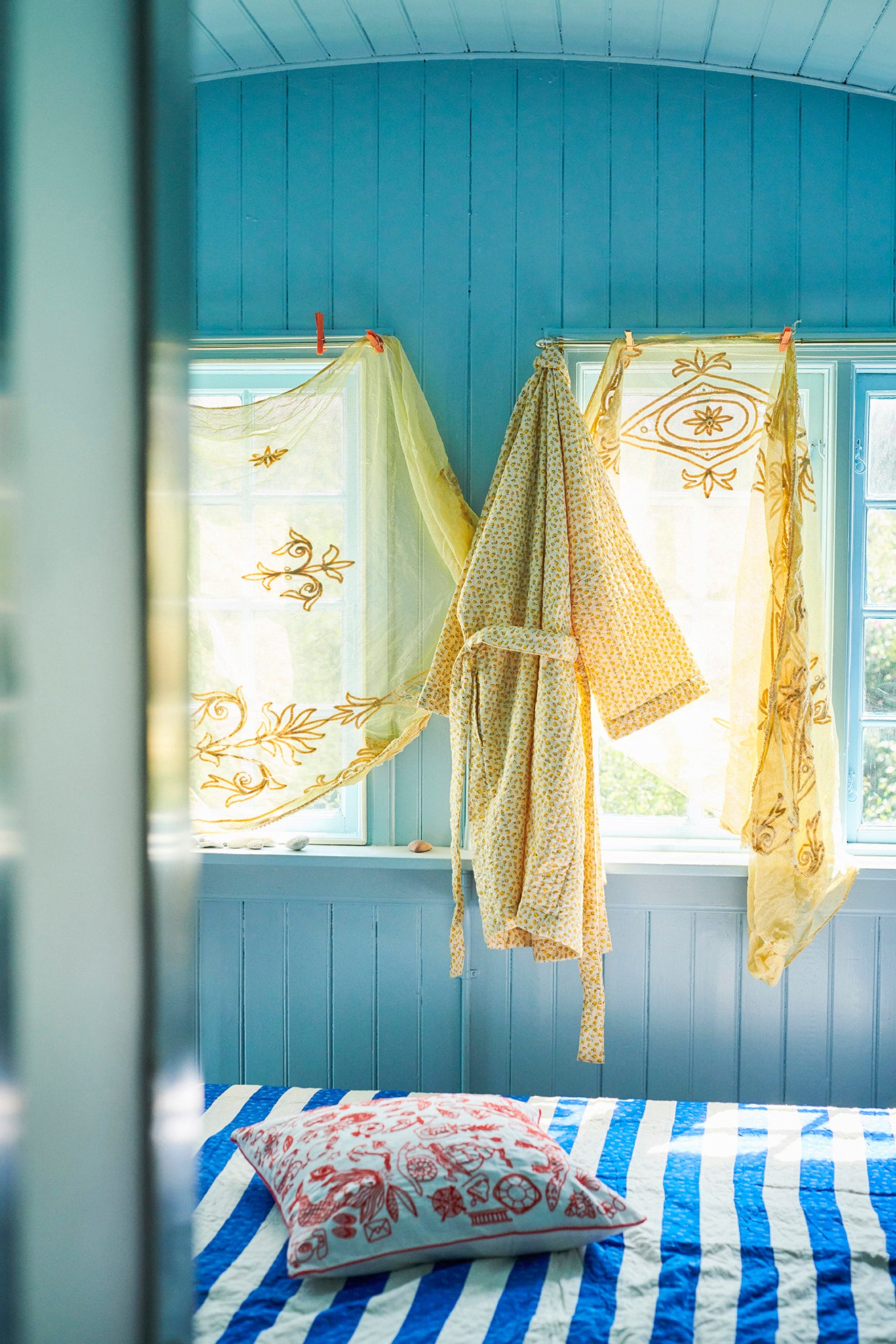 Vanessa Bell, the free bird - SS24